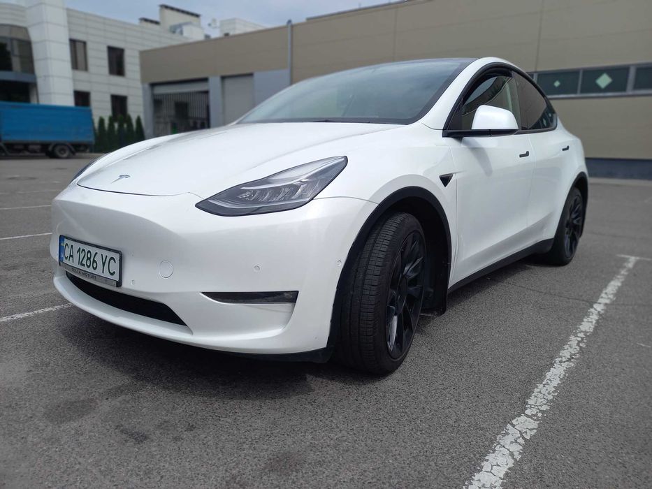 Tesla Model Y 2021 Long Range 82 kWh Dual Motor (384 к.с.) AWD