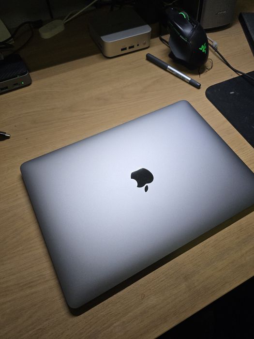 Macbook air m1 8G 256Gb