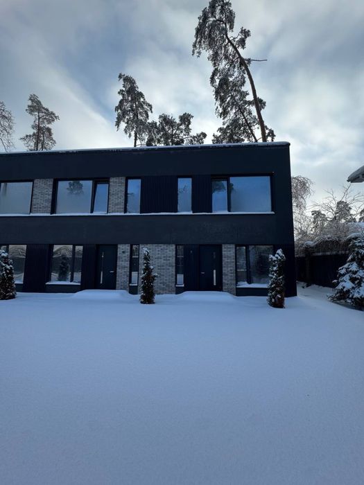 Ексклюзивний таунхаус у Лісовій Бучі! Великі двори та паркомісце!