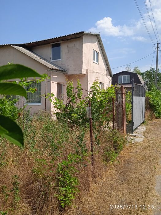 Продам дачу в Партизанском.