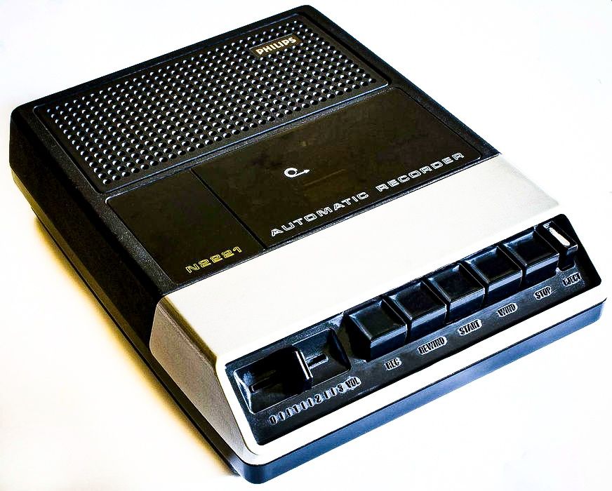 Магнитофон Philips n2221 винтажный раритет кассетный