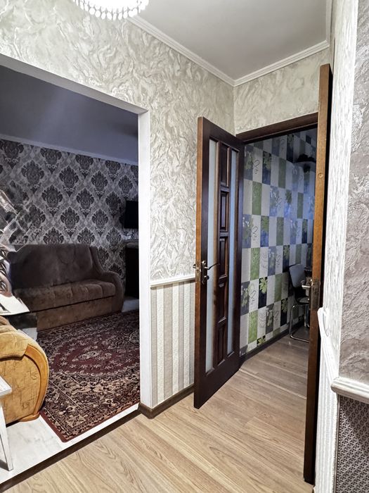 Подобово однокімнатна квартира. ЦЕНТР МІСТА ТА РАЙОН СІЛЬМАШ