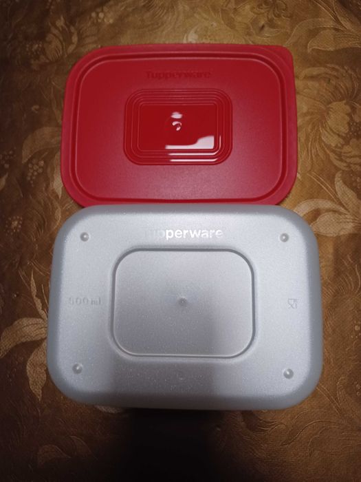 Caixa da Tupperware - Com estrelas de Natal - NOVA