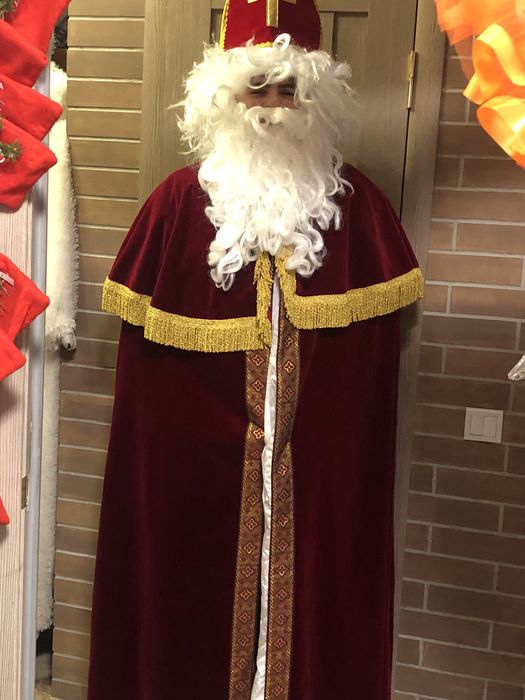 Прокат новорічних та святкових   костюмів для дітей та дорослих