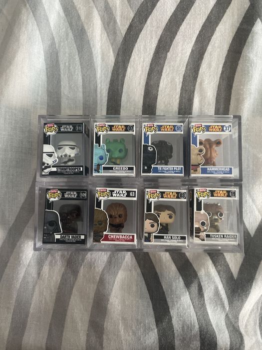 Lote 8 Miniaturas Funko Bitty Pop! Star Wars + Expositores (Com Figuras Mistério)