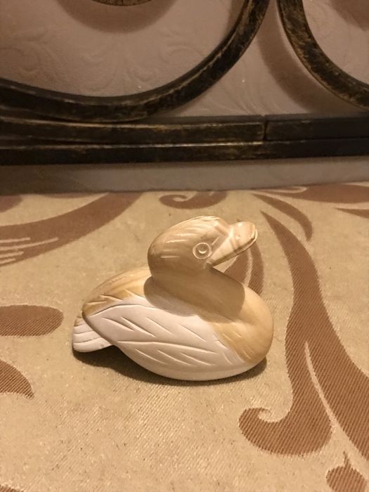 Статуэтка уточка из мыльного камня