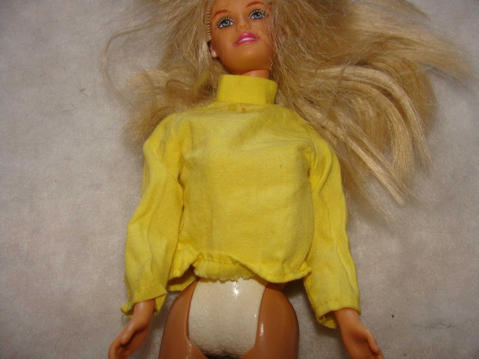 Camisola Amarela para Boneca