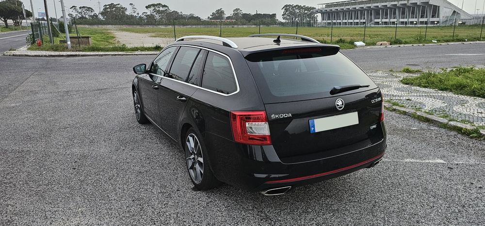 Skoda Octavia VRS 2.0 TSI 220cv DSG