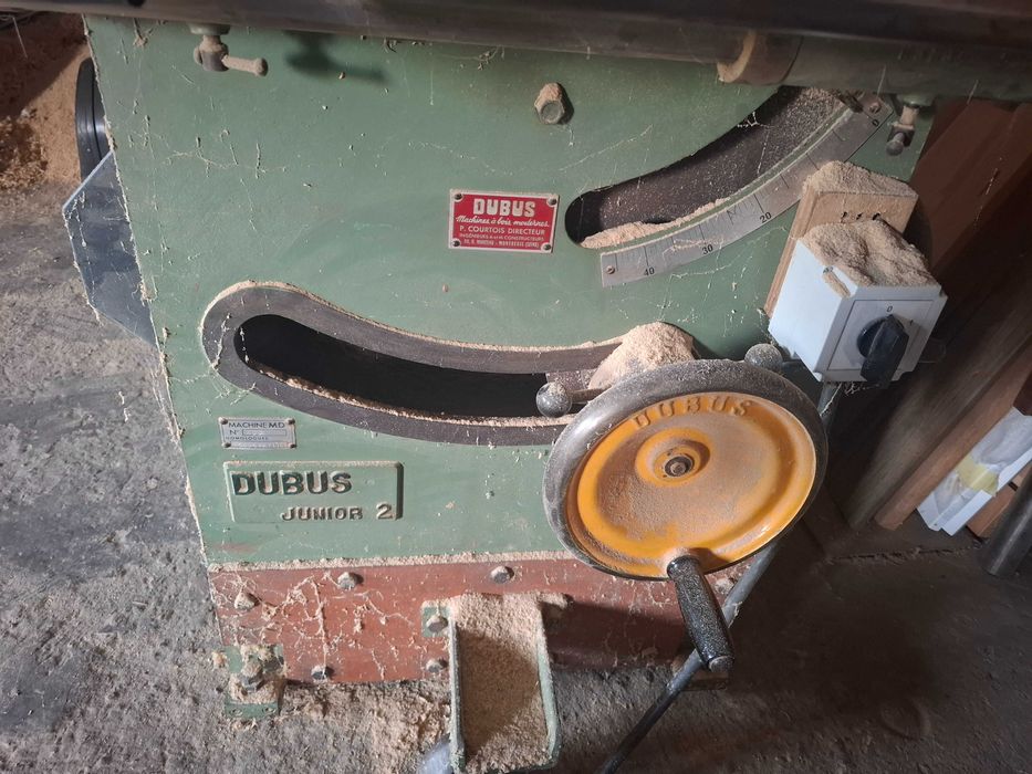 Stołowa pilarka tarczowa, wózek.