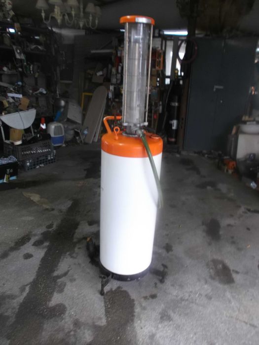 Bomba gasolina antiga