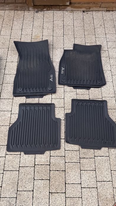 Komplet dywaników do Audi A6- oryginalne- C8