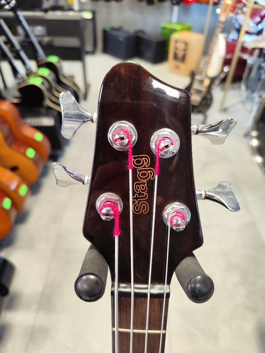 Gitara basowa elektroakustyczna Stagg