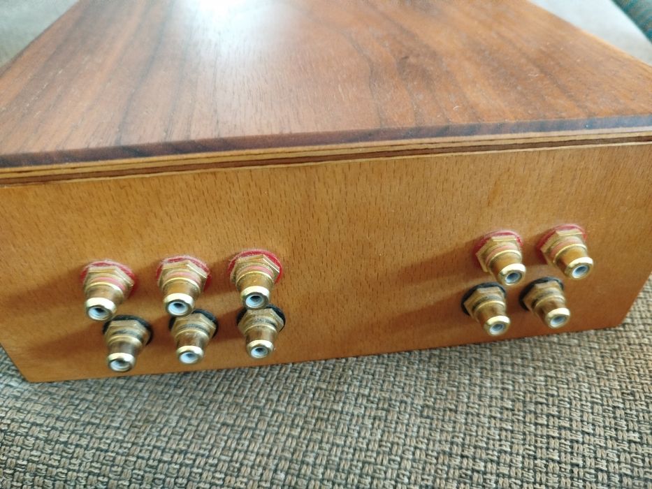 Pre-amplificador passivo Bastanis