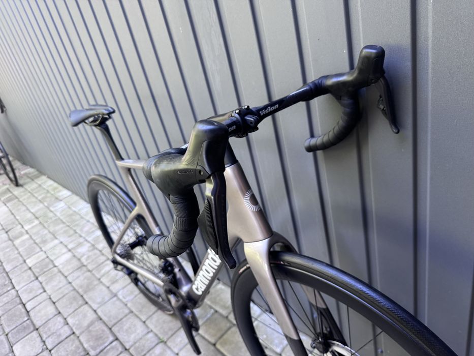 Новий Cannondale SuperSix EVO.