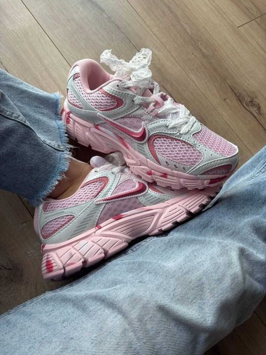Жіночі Nike V5 RNR Custom Pink 39р 25.0см
