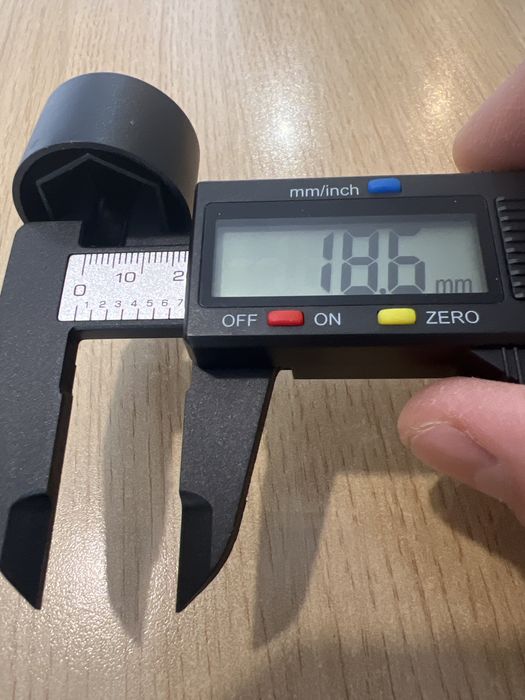 Продажа заглушек для колёсных болтов