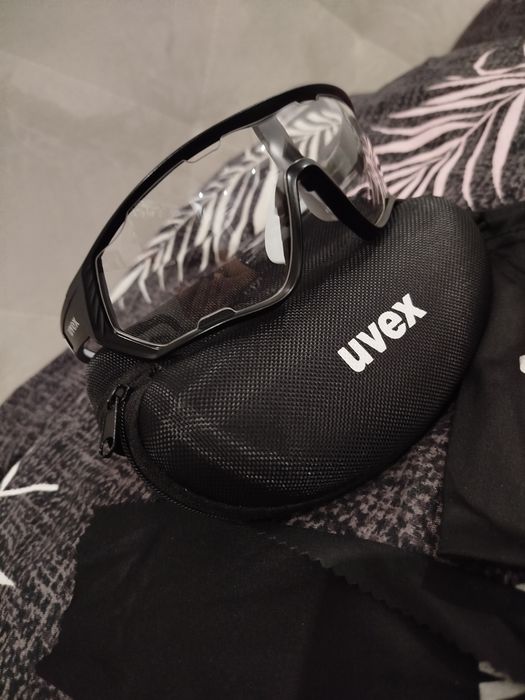 Sportowe okulary Uvex premium edition