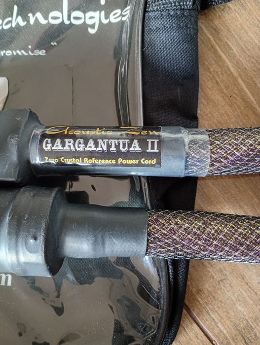 Acoustic Zen Gargantua II 1,8m