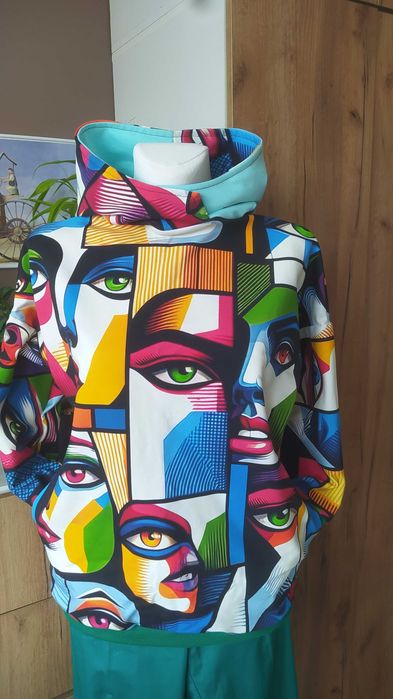 Bluza damska z kapturem
