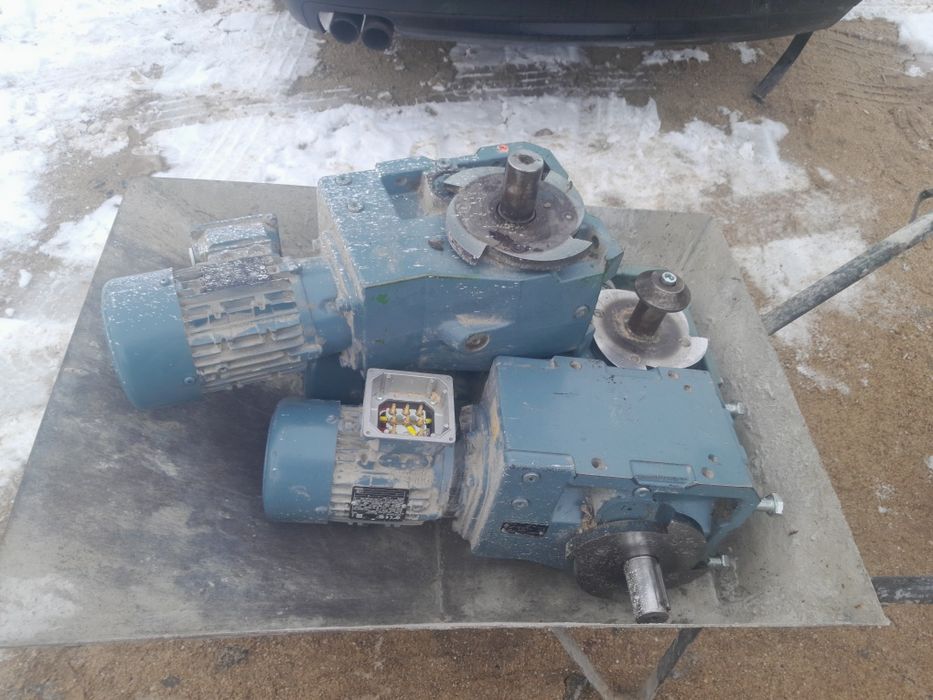 Silnik elektryczny przekładnia Motoreduktor Nord SK 71L/4 TW