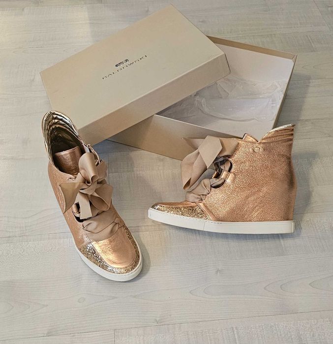 BALDOWSKI sneakersy złote koturna roz 40