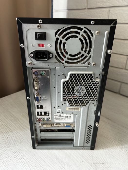 Монитор Компютер Монітор Системний блок Asus