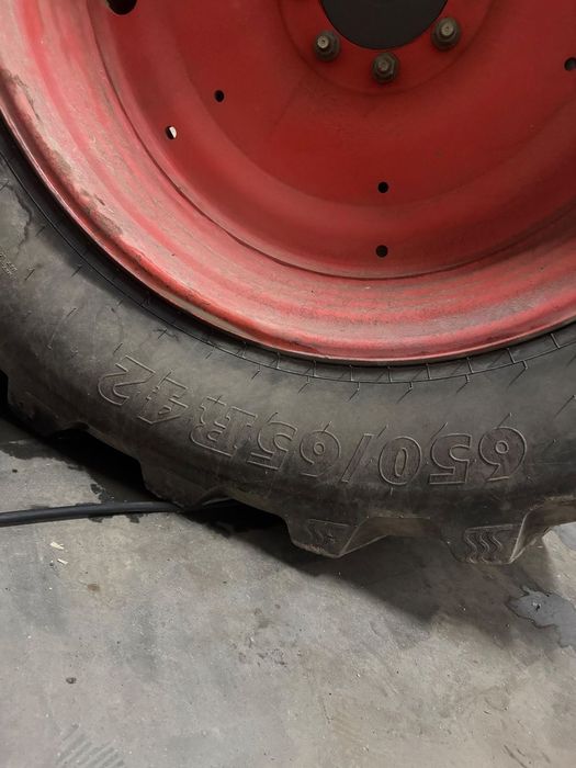 Komplet opon 540/65R30 i 650/65R42