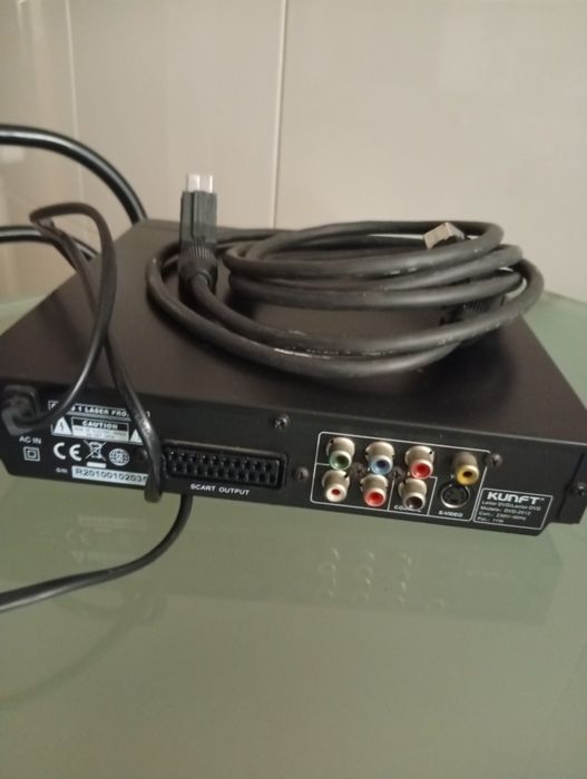 DVD como novo com cabo de 21 pines sem comando
