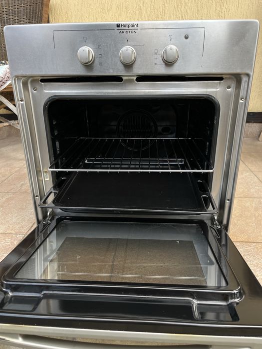 Электродуховой шкаф ARISTON( HOTPOINT)CISFB51.2/HA (Италия)  б/у