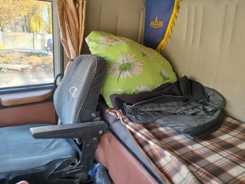 Продам кран маніпулятор