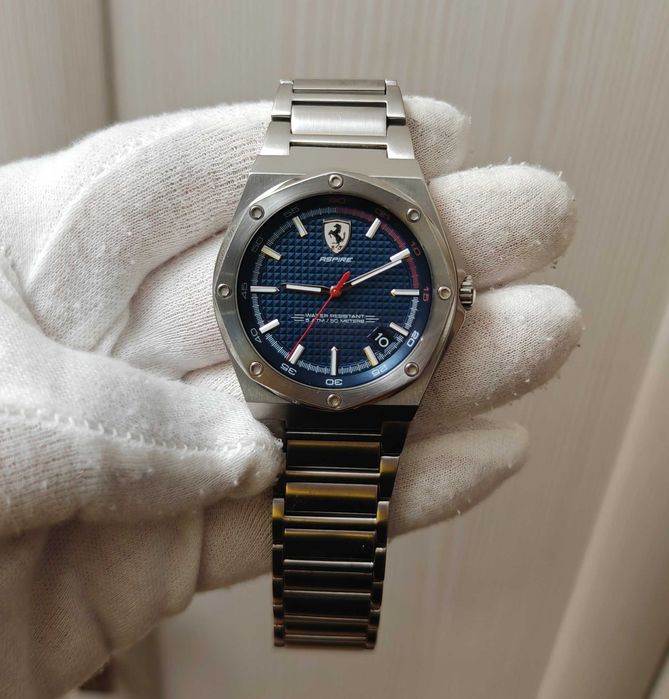 Чоловічий годинник Hugo Boss hb.367.1.14.3513 новий