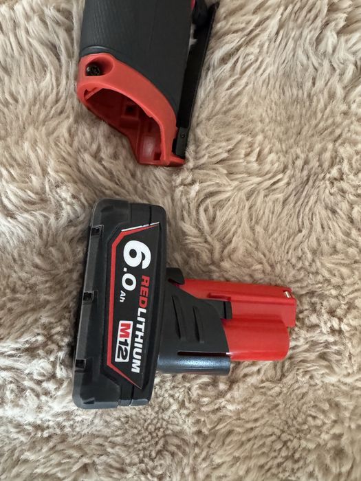 Grzechotka Milwaukee M12 FUEL FHIR38LR 3/8" + Akumulator 6.0 Ah