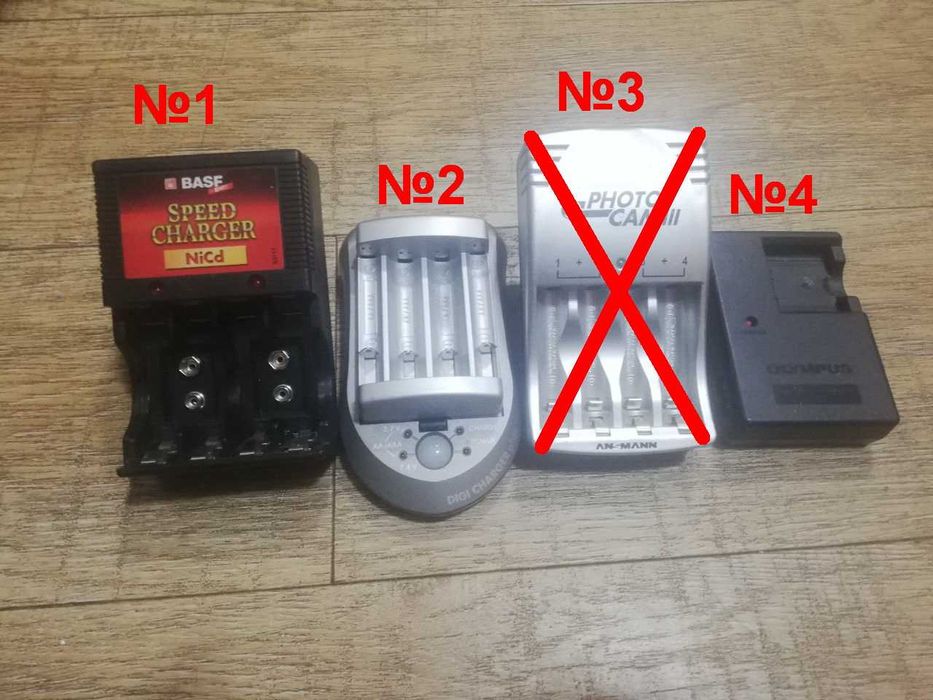 Зарядні пристрої для аккумуляторов AAA, AA, Крона