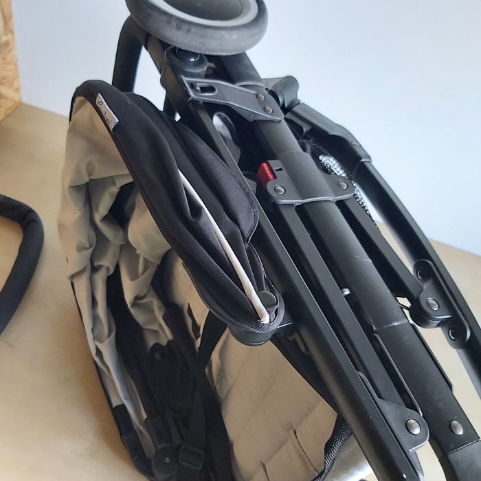 Carrinho de passeio para criança