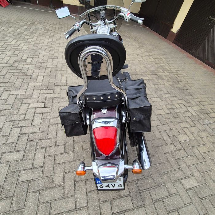 Motocykl SUZUKI VL800