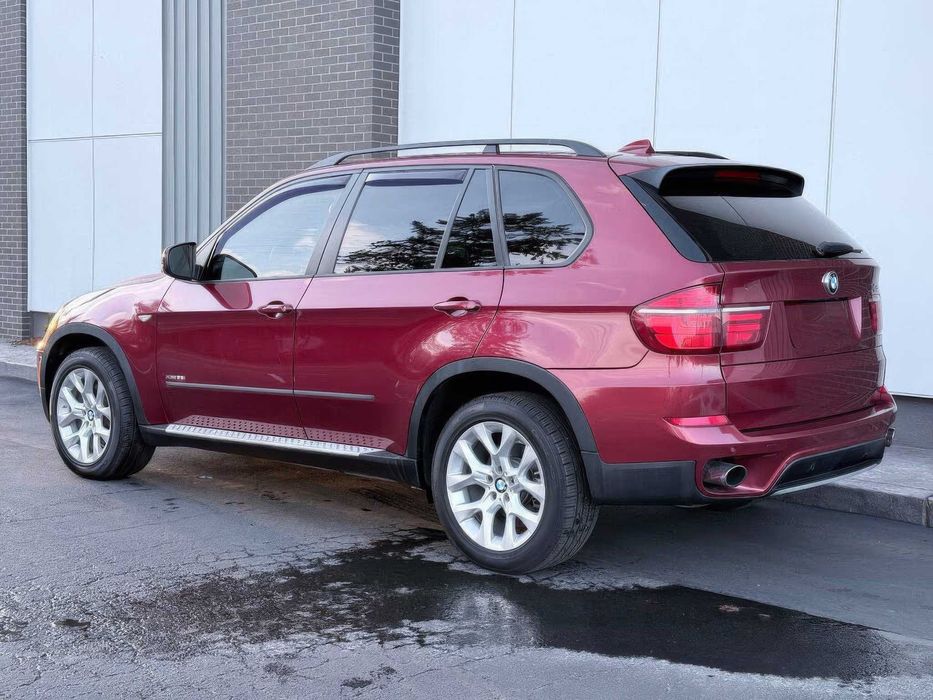 BMW X5 xDrive35i Premium      2012