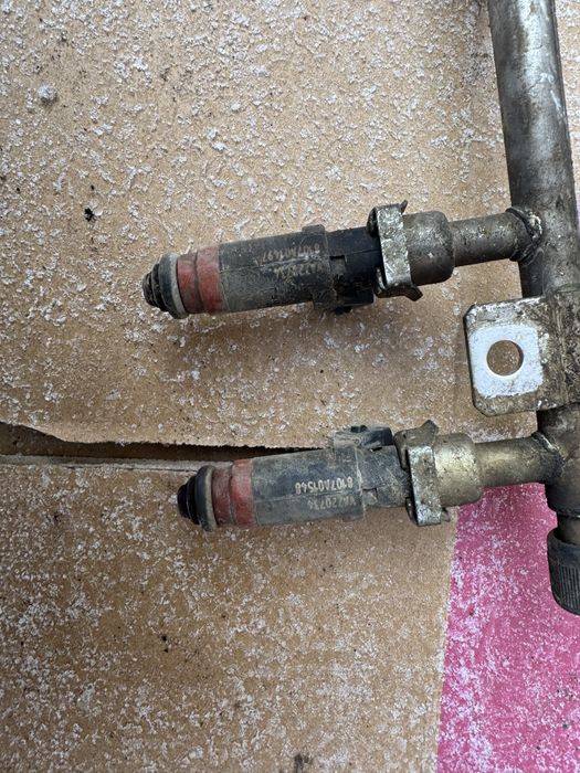 Форсунки Ваз 2108-15 2110-12 1117-1119 8клоп 1,6 Siemens Deka