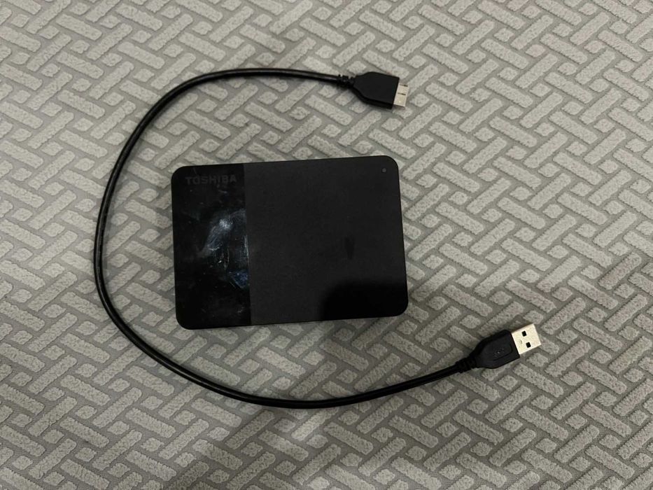 Disco Externo Toshiba Canvio Ready 4TB (USB 3.2)