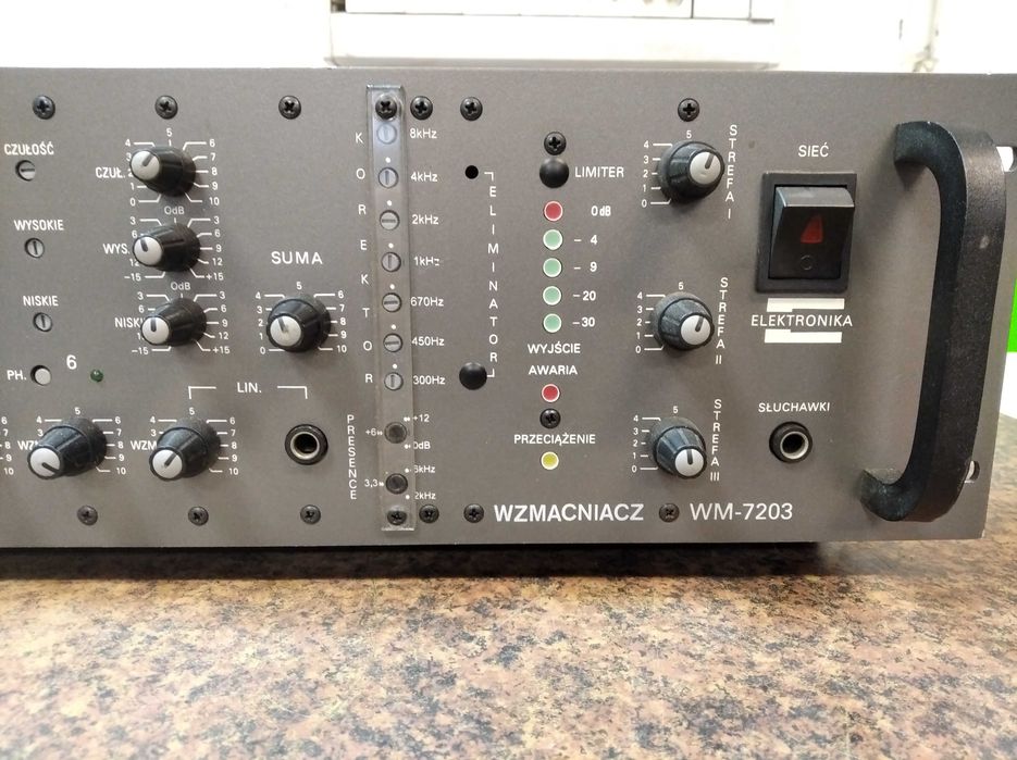 Wzmacniacz mikrofonowy WM 7203