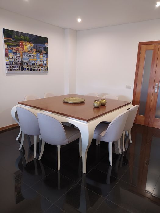 Mesa de sala de jantar