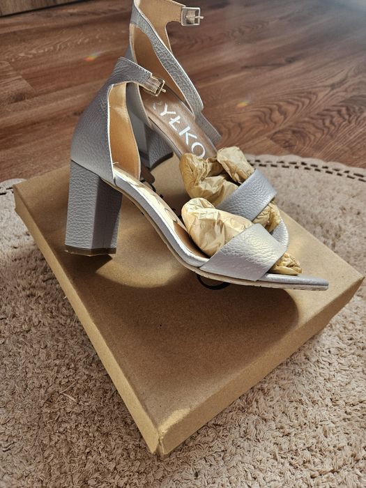 Buciki Tylko stan idealny