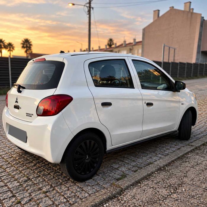 Mitsubishi Space Star 1.0 Basis 70cv | 2015 | 115 000 km