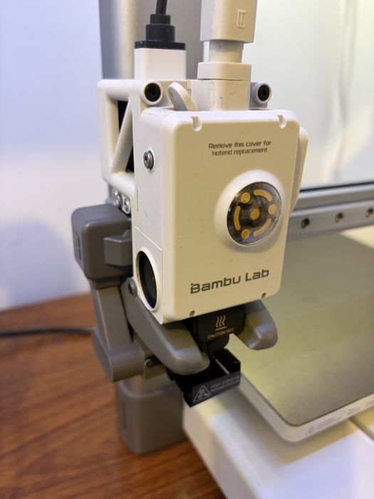 Bambu Lab A1 - 3D Printer512528922643671043