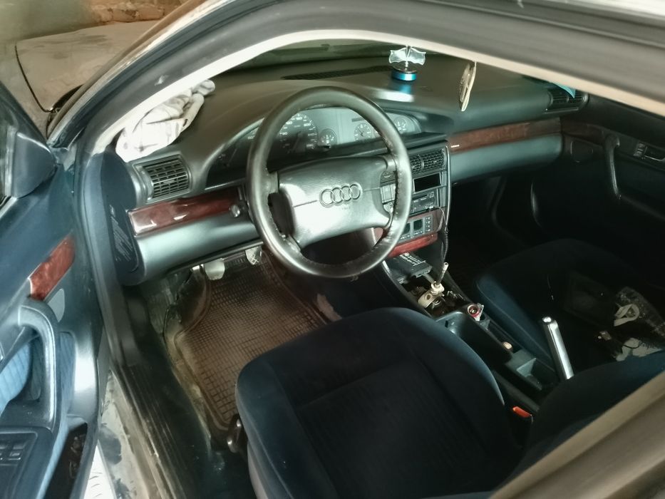 Продам ауді а6 с4