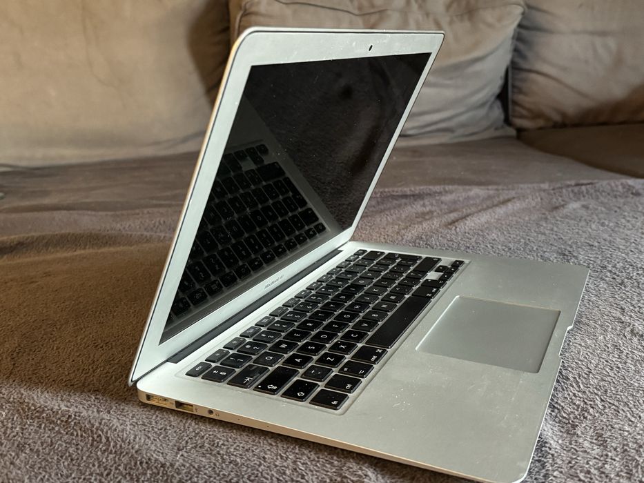 Apple Macbook Air 1466