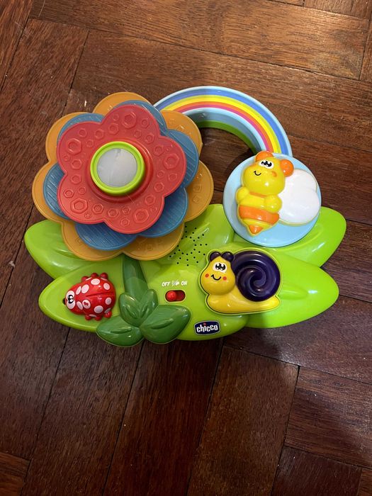 Brinquedo para Bebé