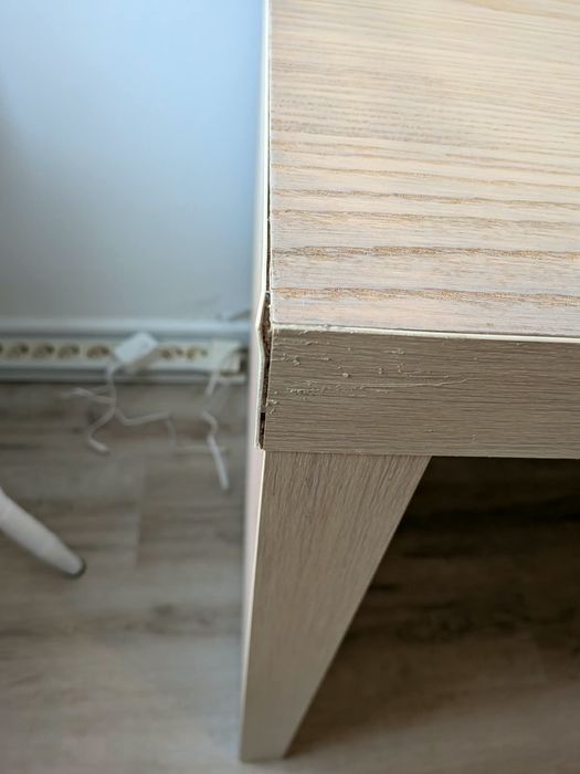 Secretaria de quarto ou escritório.