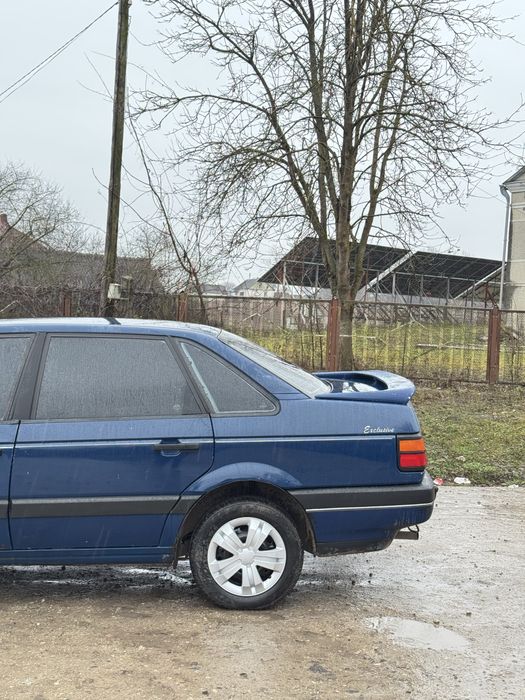 В продажі пасат б 3