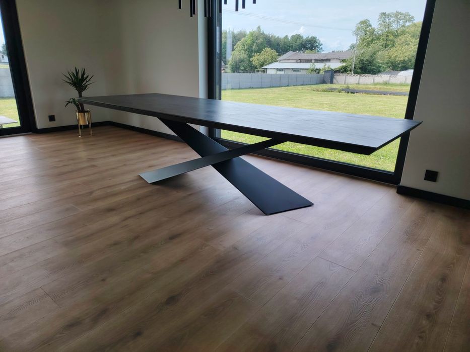 Stół do salonu blat spiek kwarcowy