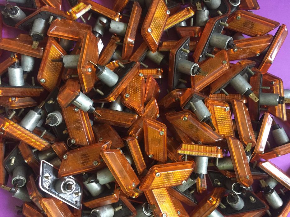 повторитель на крыло ваз 2103 оригинал ссср освар (к)